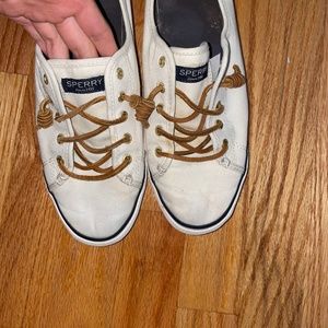 Women's Sperry Topsider Crest Vibe Cream Sneaker